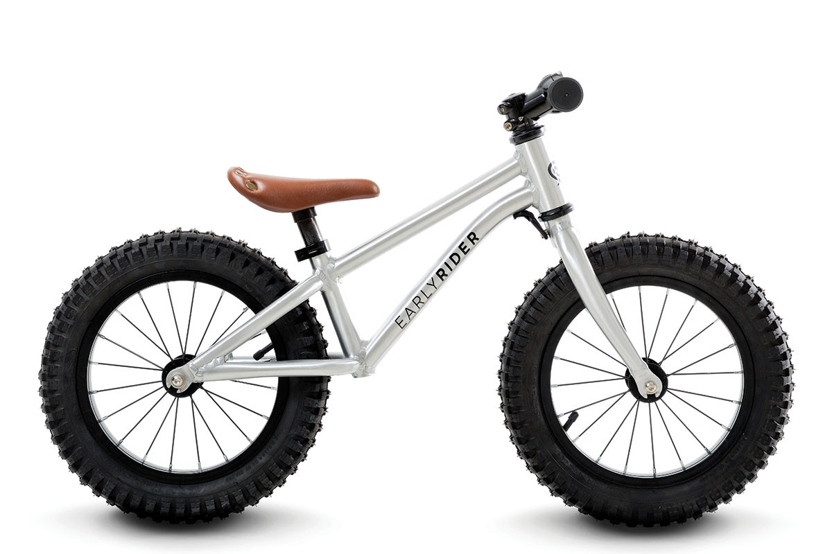 Eearlyrider_Trai_XL
